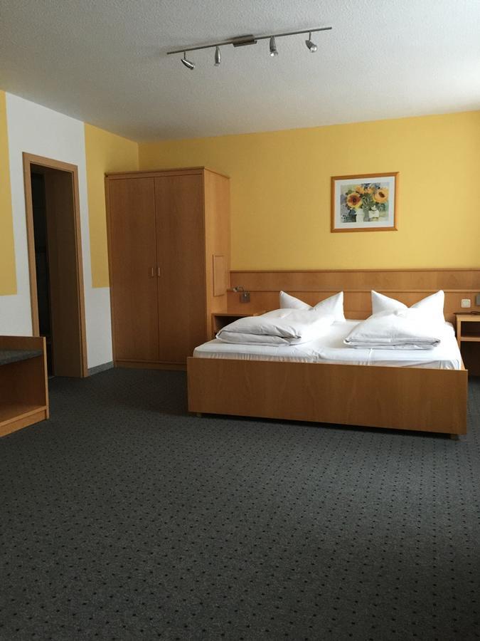 Hotel "Am Bergpark" Neue Drusel Кассель Экстерьер фото